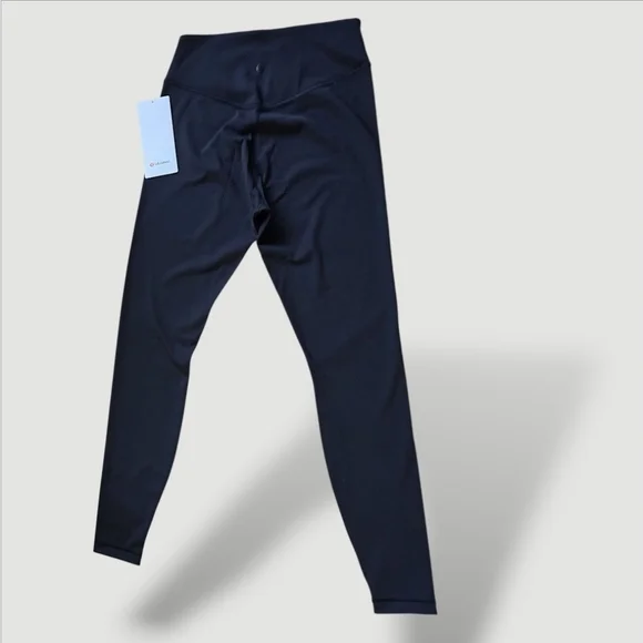 Lulu- Wunder Under Smooth Cover 28", Black, Size 8 & 10 - Picture 11 of 16